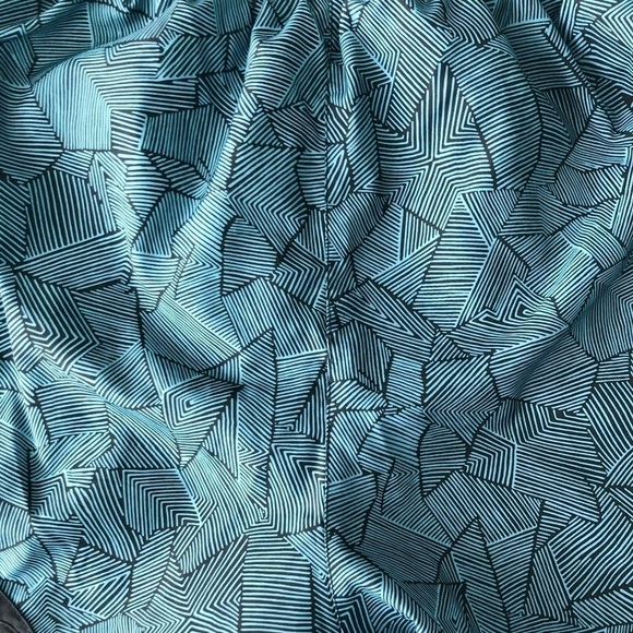 Nike Shorts Geometric blue *Lined - Picture 10 of 11